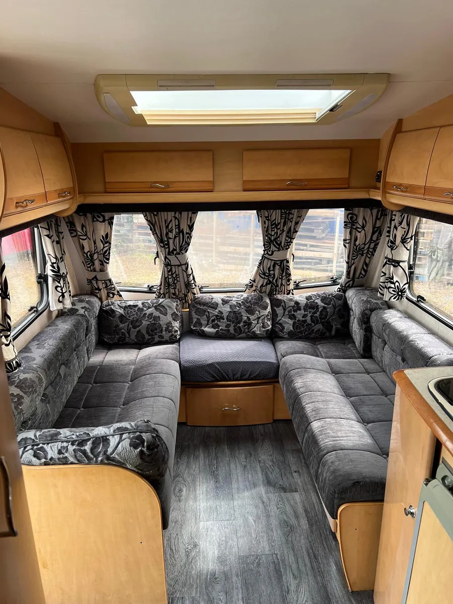 ✨BARGAIN BAILEY PAGEANT 4 BERTH FIXED BED✨ - Image 3
