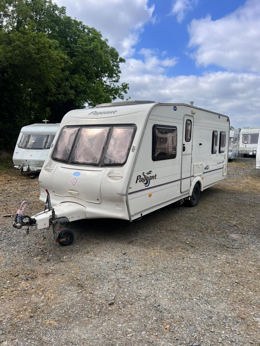 ✨BARGAIN BAILEY PAGEANT 4 BERTH FIXED BED✨ - Image 1
