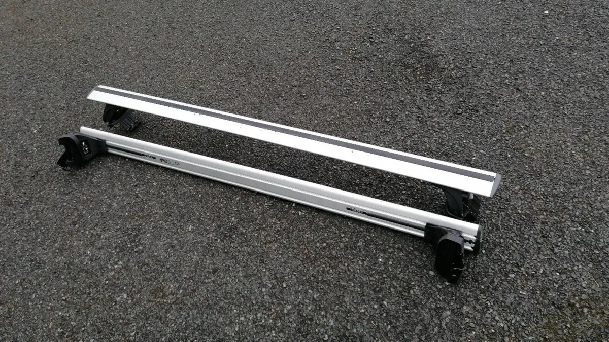 Ford S max Roof bars - Image 1