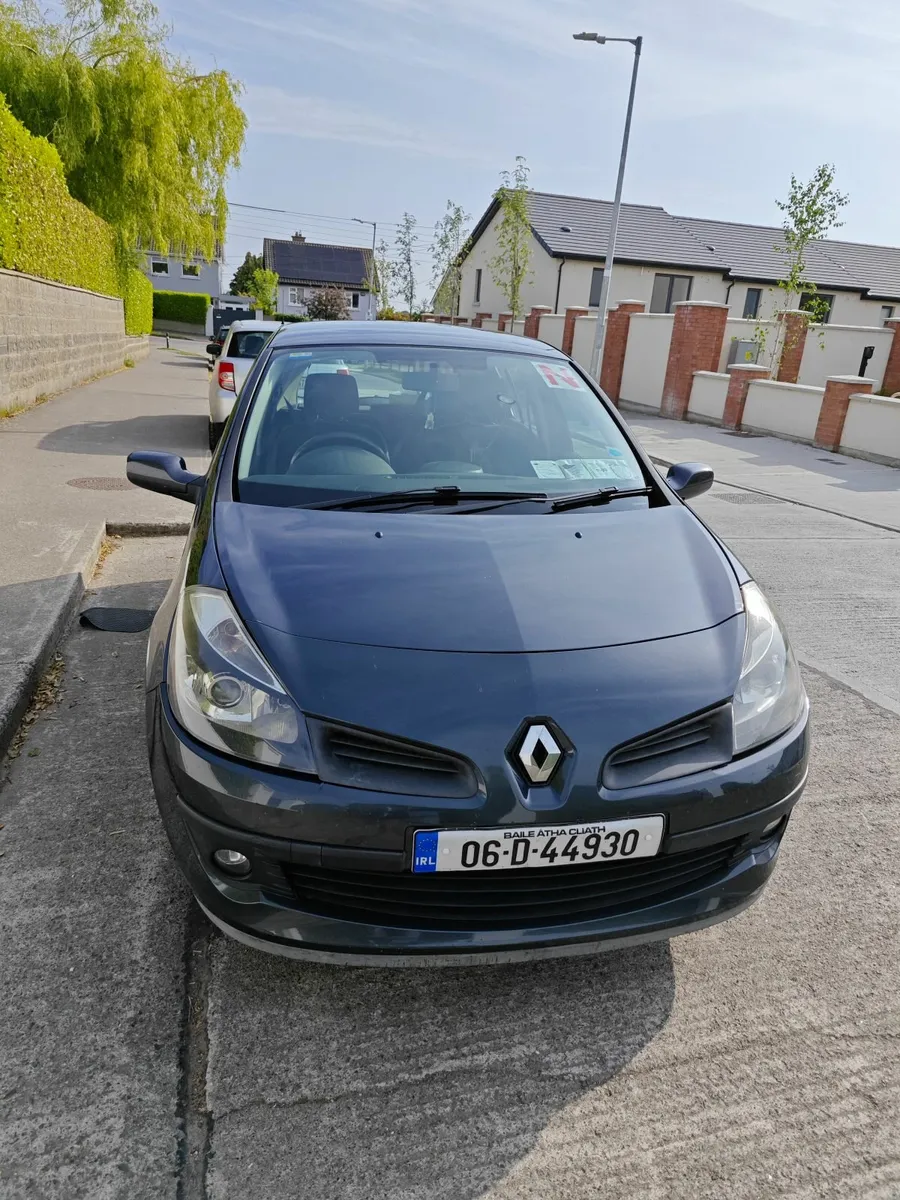 Renault Clio 2006 - Image 1