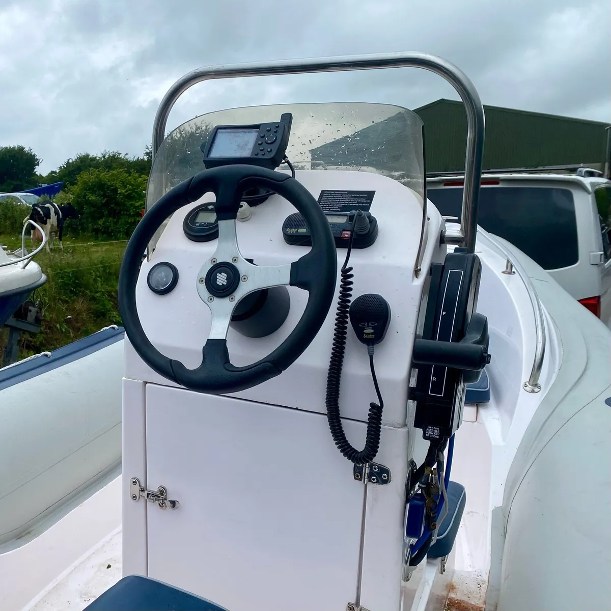 PRICE DROP €13450 RIB-SPORT 5.8 MTR 90 hp LENCRAFT - Image 4