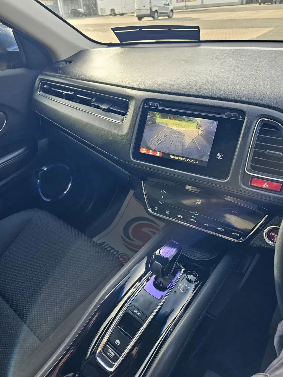 Honda Vezel 2013 Hybrid Automatic - Image 2