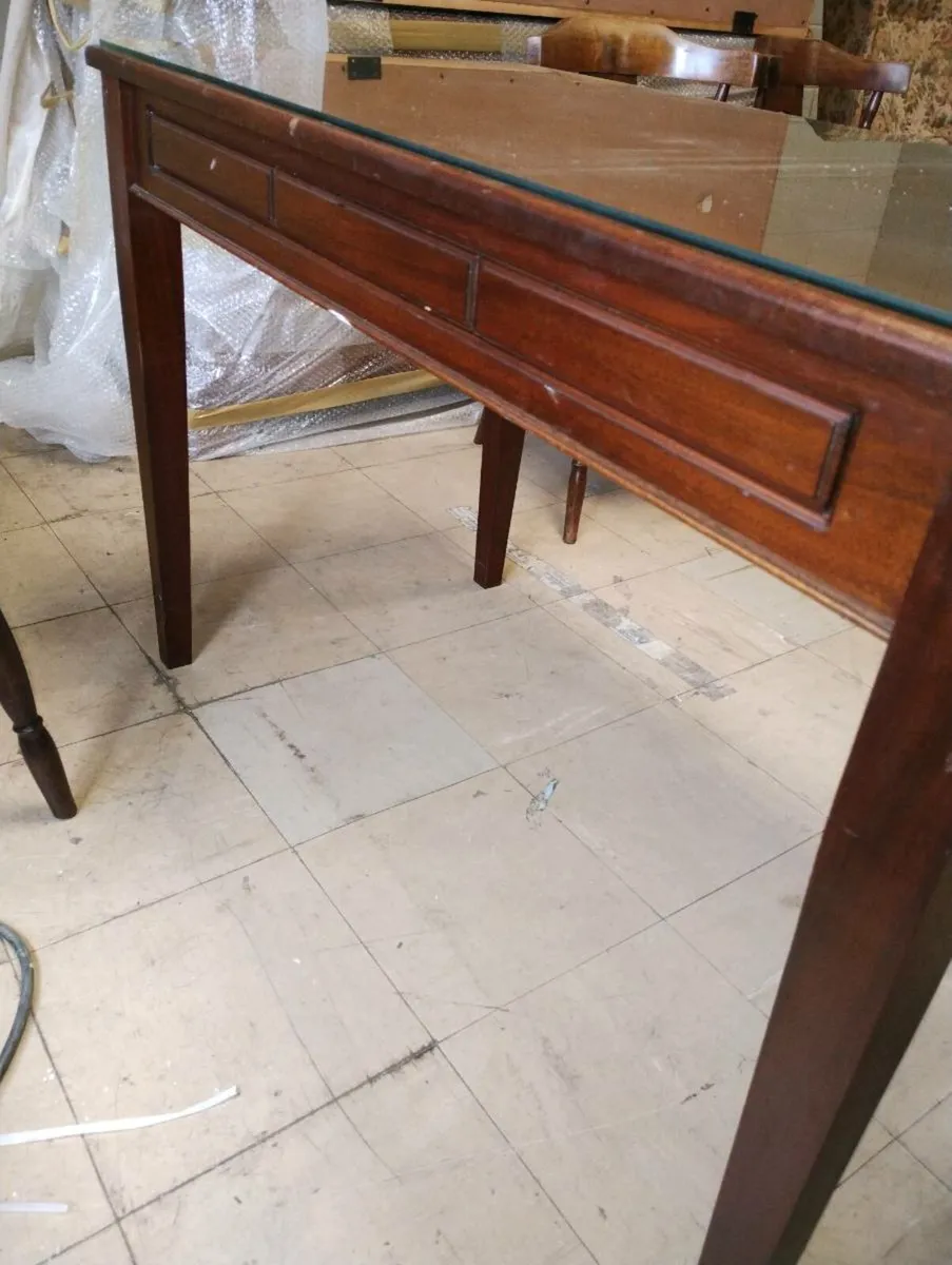 Table - Image 2