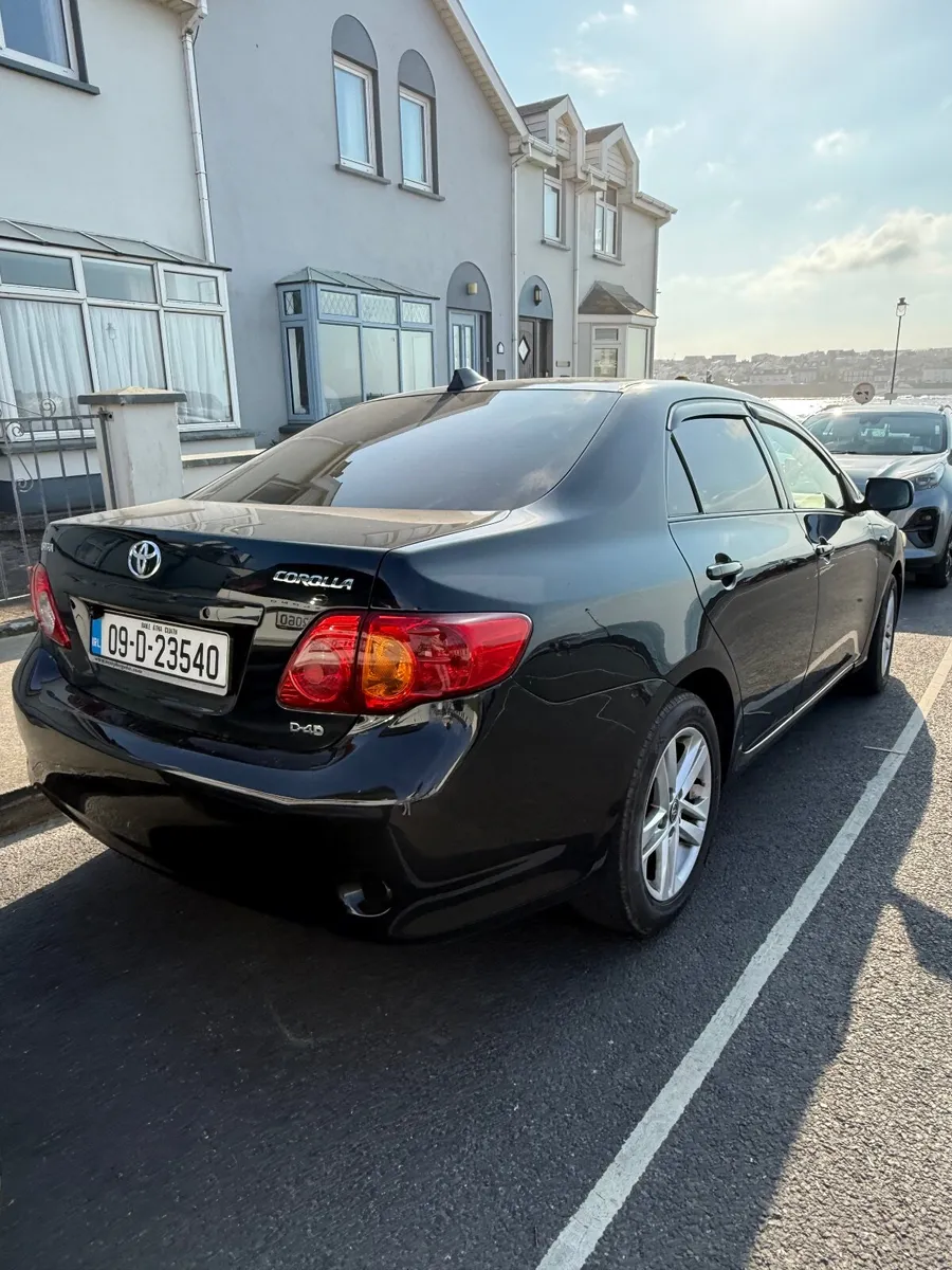 Toyota Corolla 2009 - Image 1