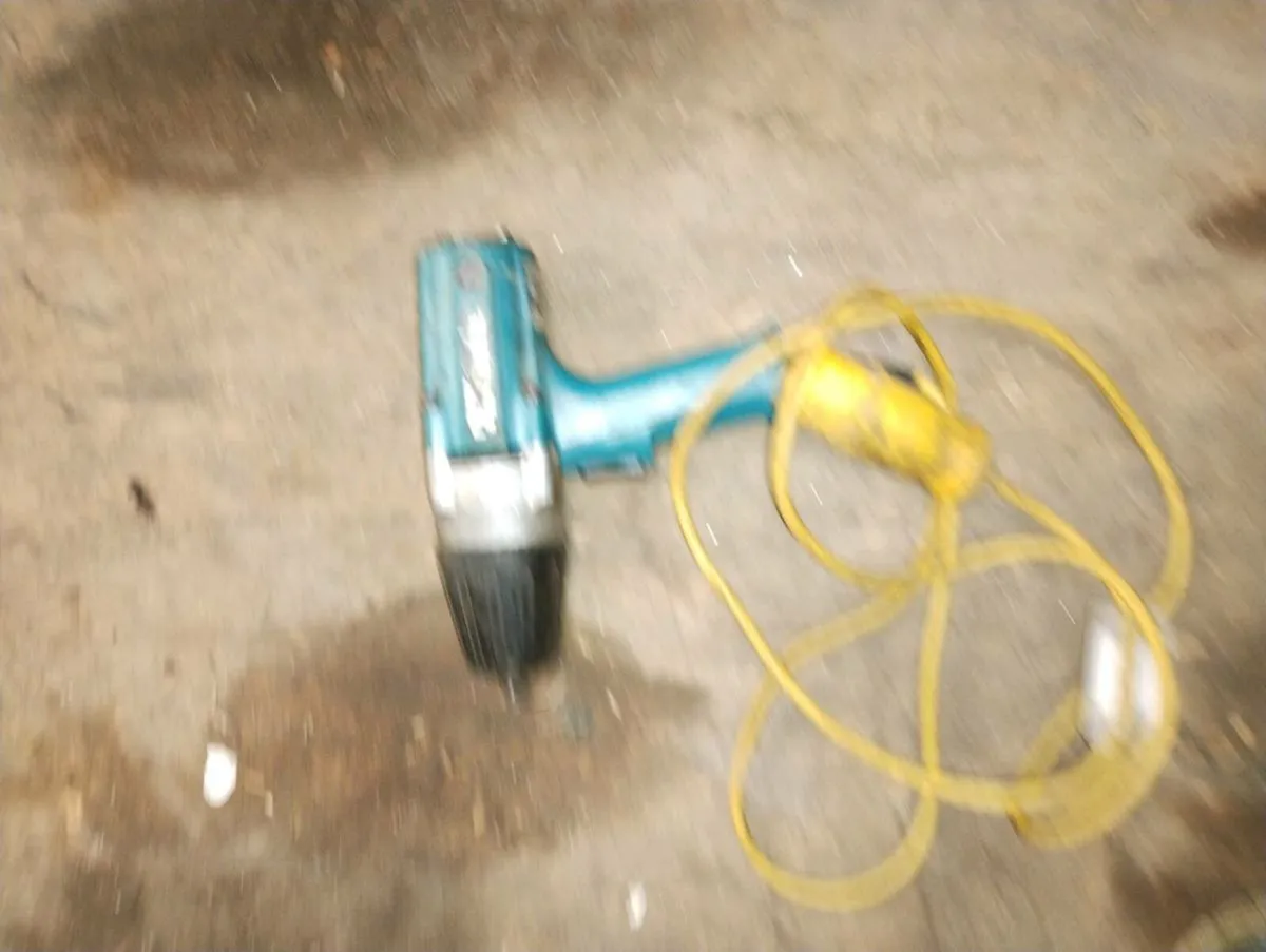 Makita impact gun - Image 1
