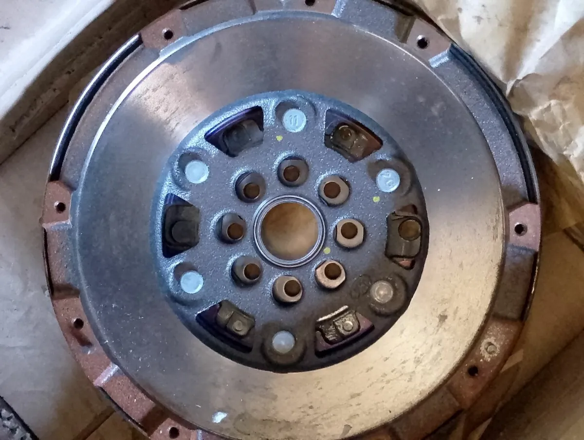 Opel Vauxhall 1.3 cdti Dual mass flywheel - Image 2