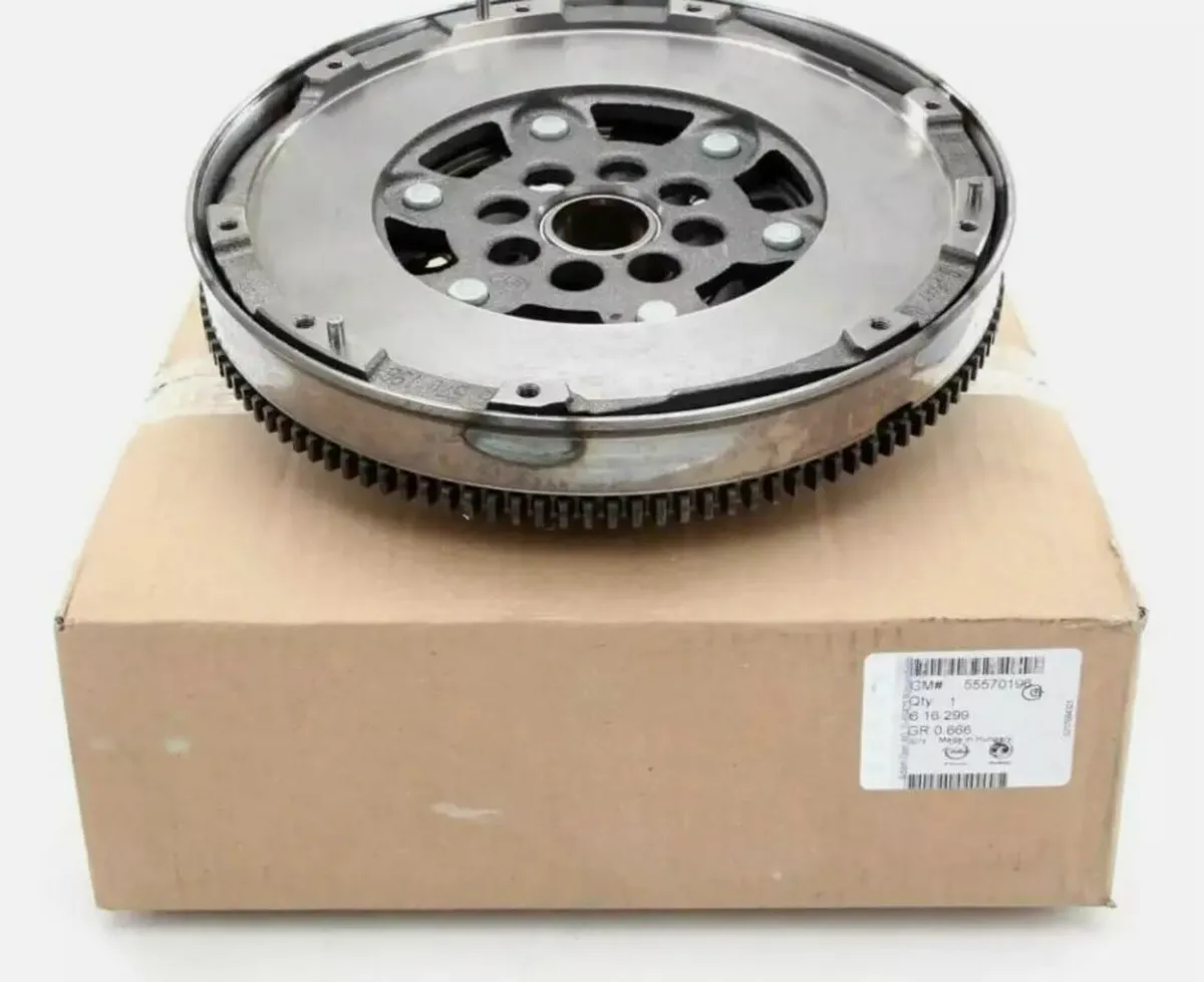 Opel Vauxhall 1.3 cdti Dual mass flywheel - Image 3