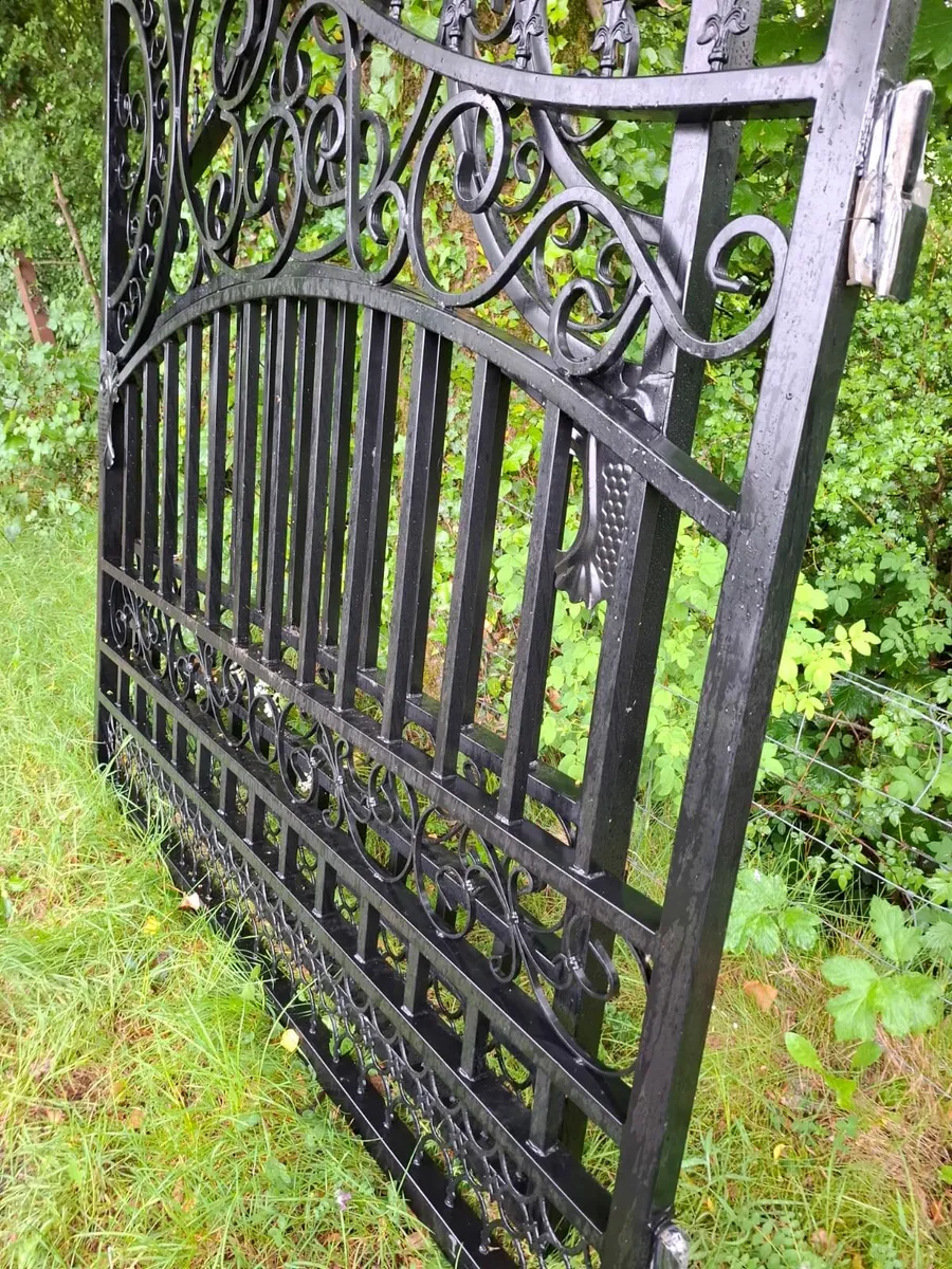 14ft Entrance Gates New - Image 3