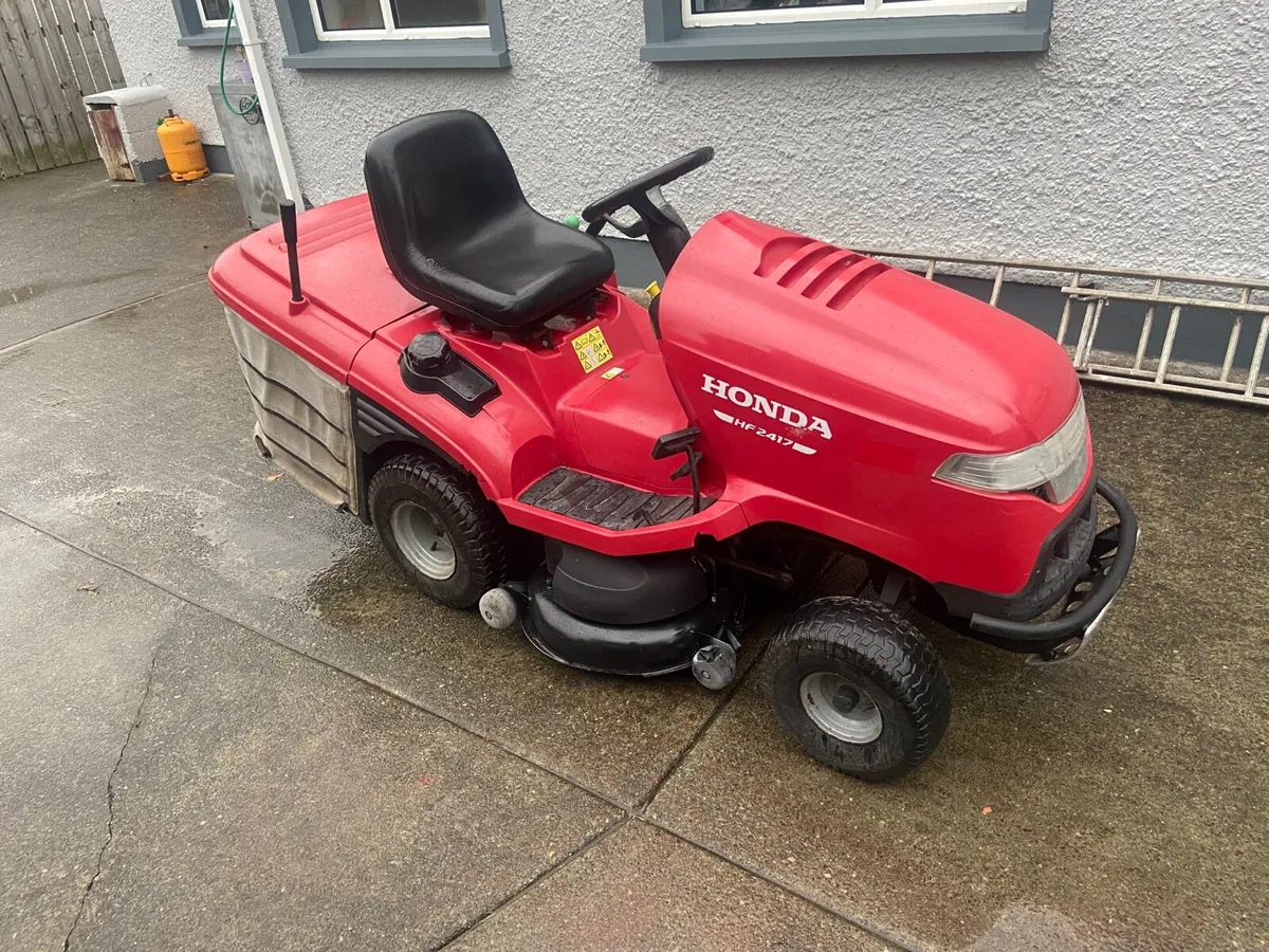 Honda 2417 hydrostatic - Image 2