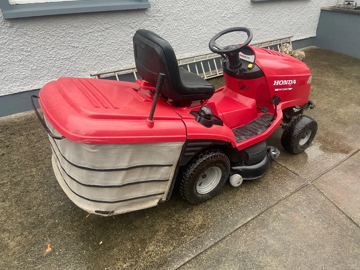 Honda 2417 hydrostatic - Image 4