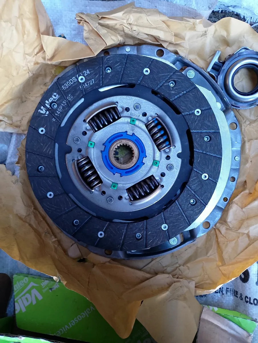 Fiat Doblo 1.3 cdti Valeo clutch kit - Image 1