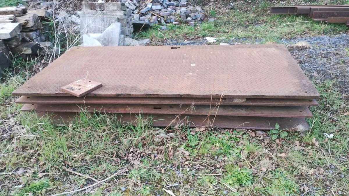 Trench plates - Image 1