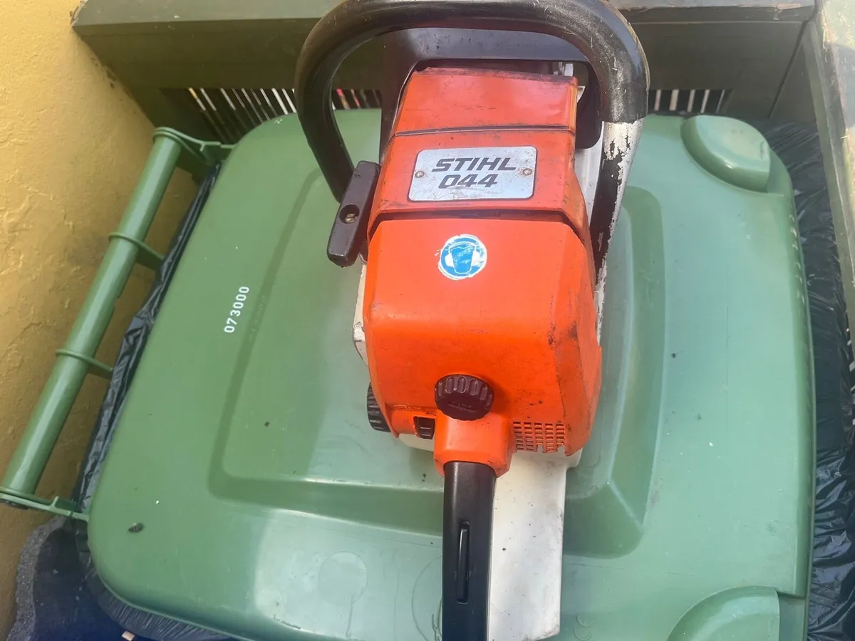 Stihl 044 - parts or repair - Image 3