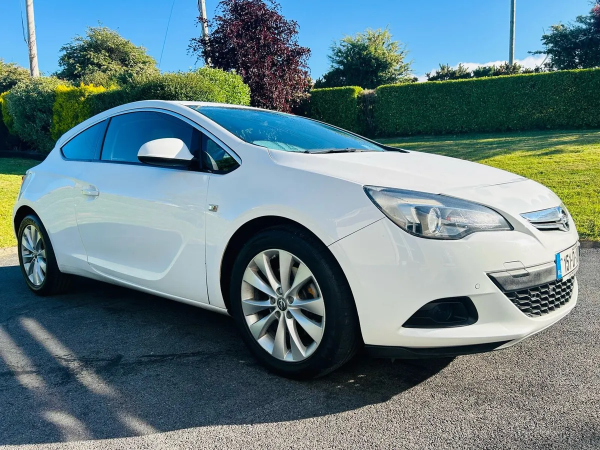 Opel Astra GTC 1.6 Cdti 2015 LOW KMS - Image 1