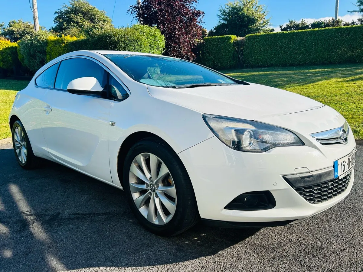 Opel Astra GTC 1.6 Cdti 2015 LOW KMS - Image 4