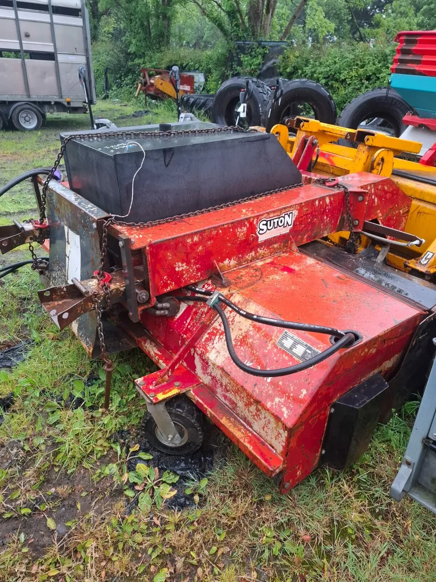 Gurney Reeve Hydraulic Sweeper Collector - Image 2