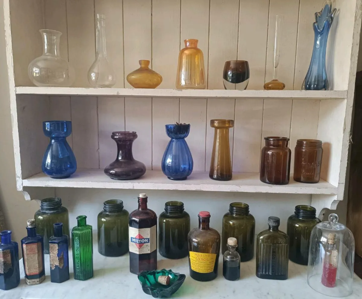 Antique Glass Lot - Image 1