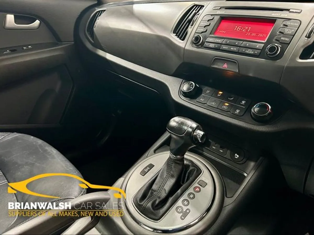 Kia Sportage Exls Auto 4DR 3DR - Image 2