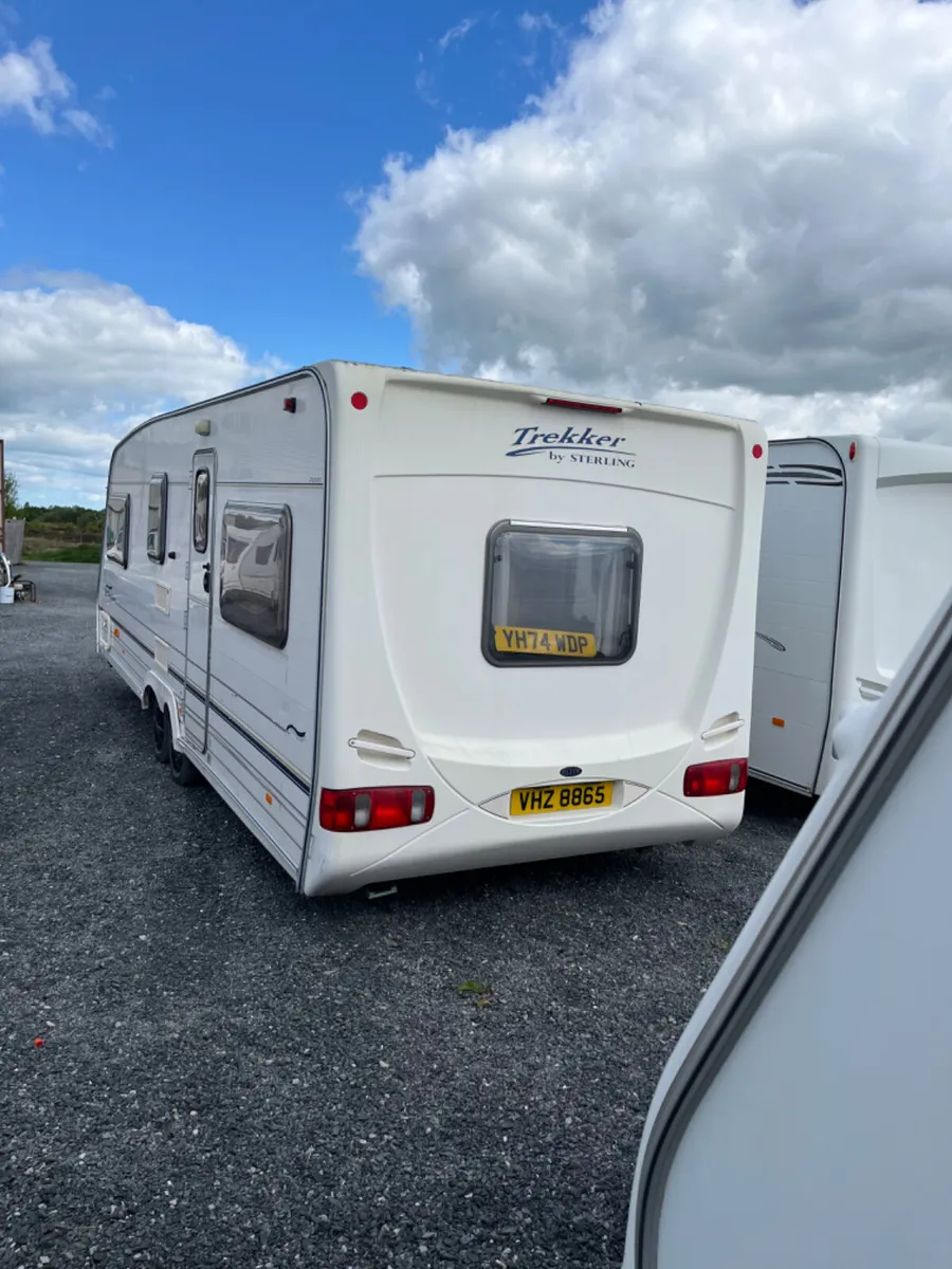Sterling 6 Berth Caravan For Sale - Image 4