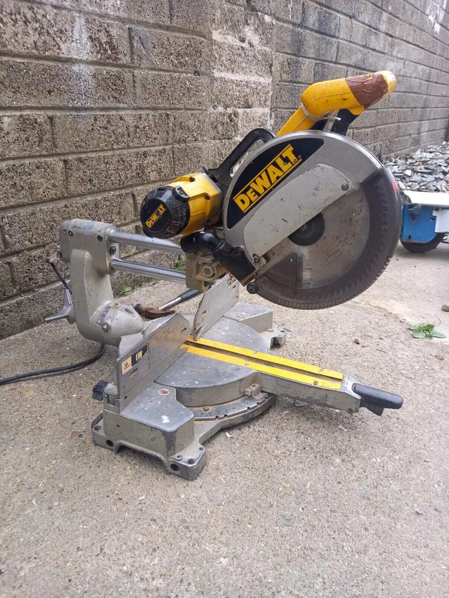 DeWalt 12 Inch Chopsaw - Image 1