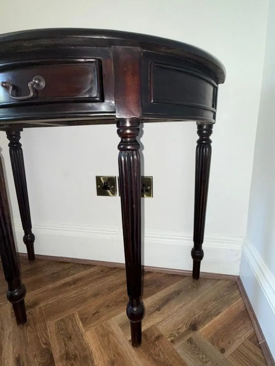 2 French Fluted Console Table - Image 3