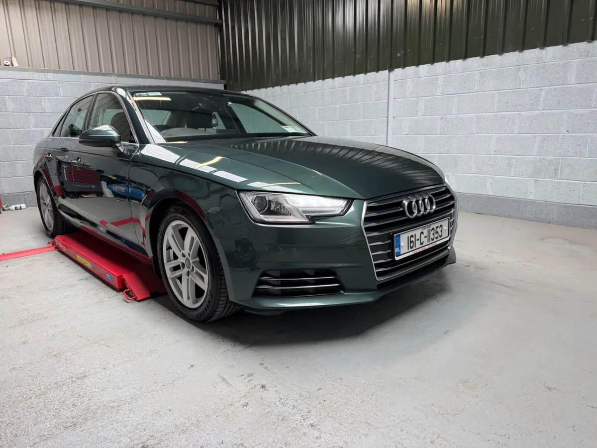 2016 AUDI  A4 - Image 2