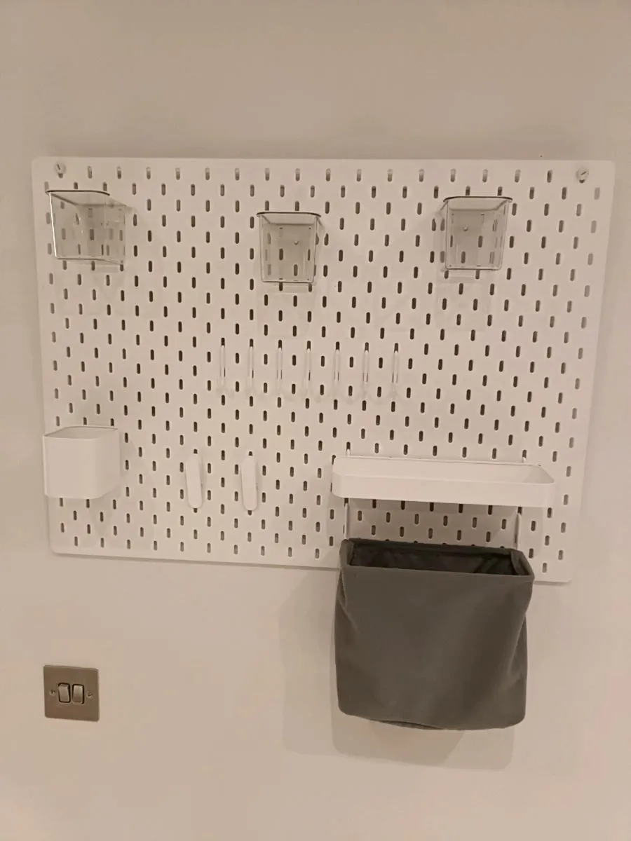 Display / notice board - Image 3
