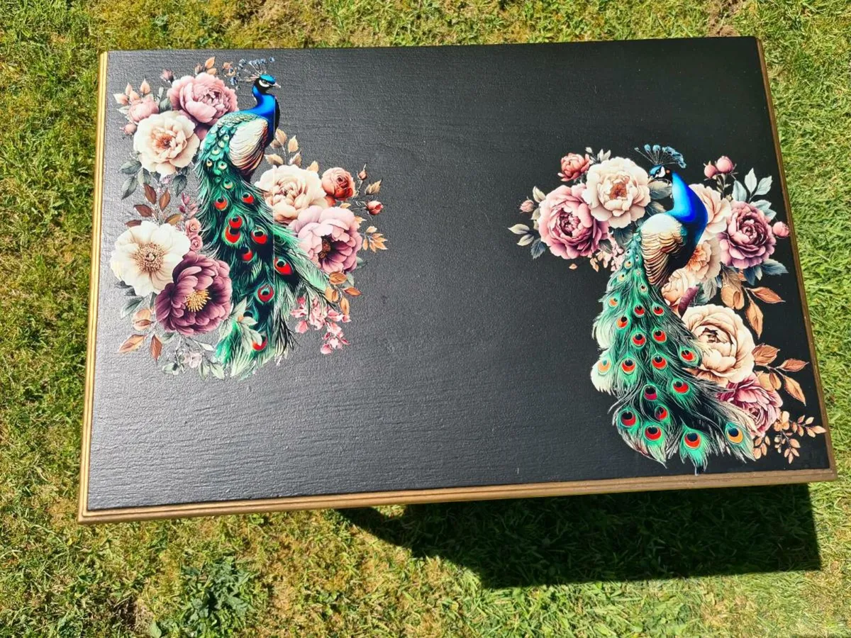 Vintage ebonised side table - Image 4