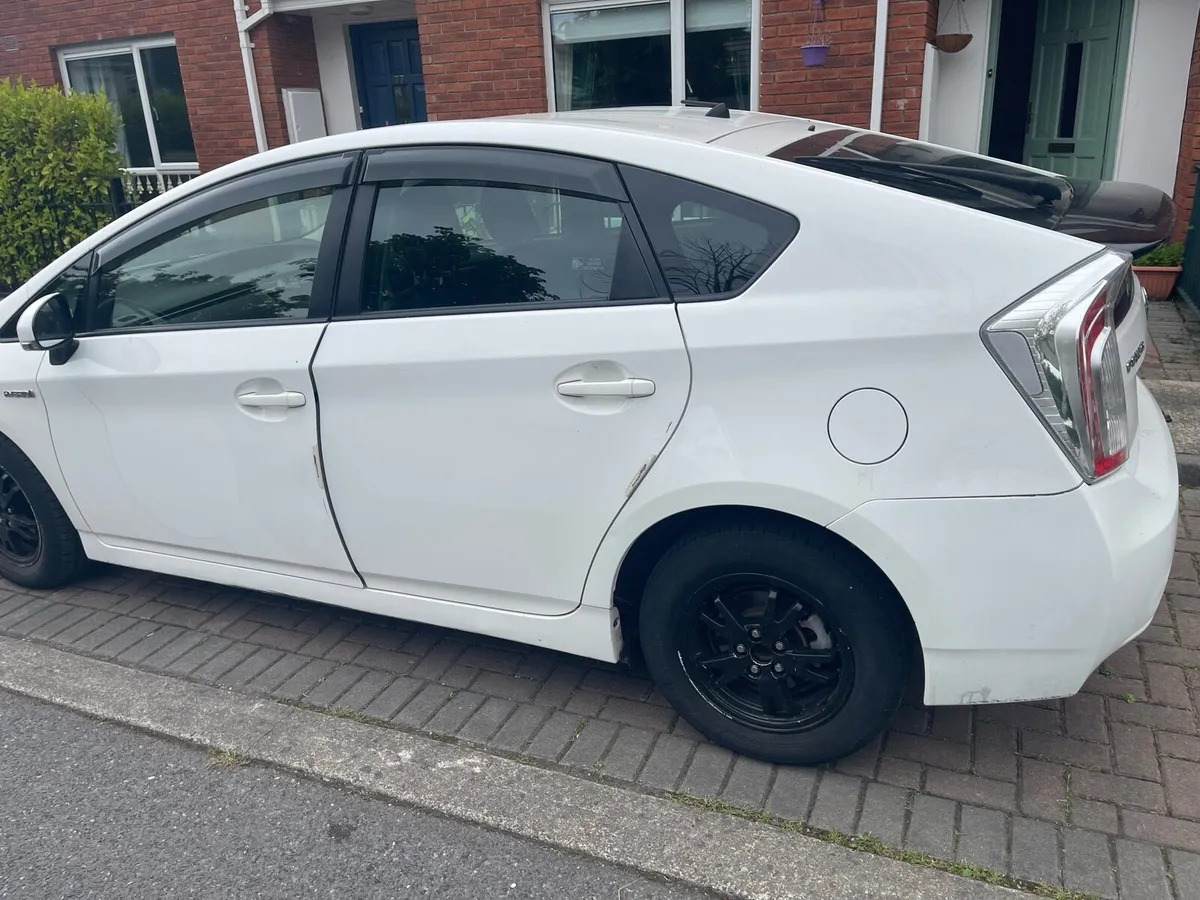 Toyota  prius.    Dublin - Image 2
