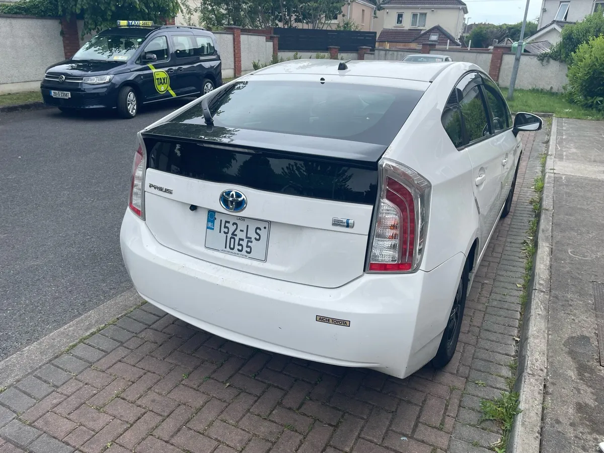 Toyota  prius.    Dublin - Image 3