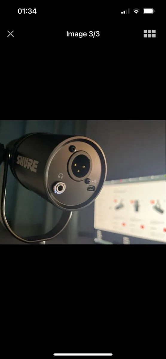 SHURE MV7 NEAR PERFECT CONDITION - Image 3