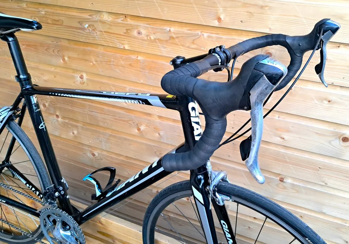 GIANT DEFY - Image 4