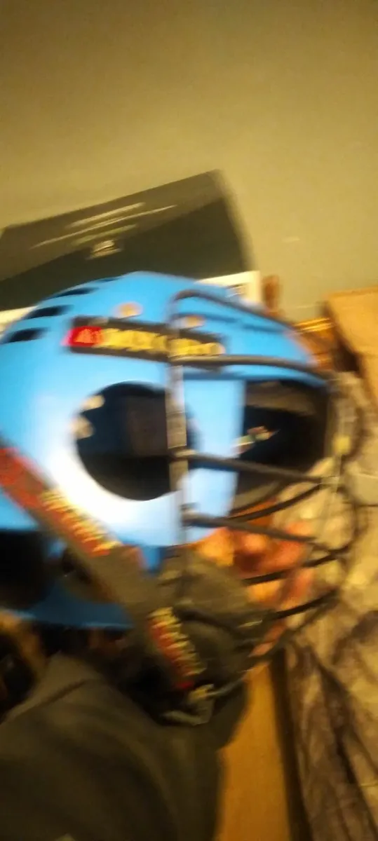 3 hurling helmets 40e each all working - Image 2