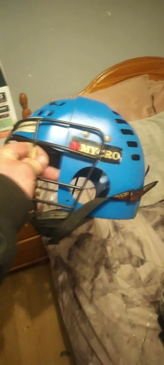 3 hurling helmets 40e each all working - Image 3