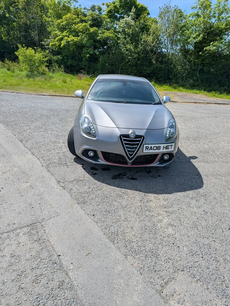 Alfa Romeo Giulietta 2014 - Image 1