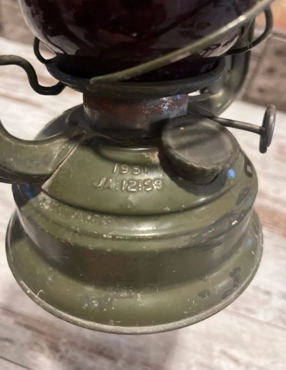 Vintage military lamp - Image 4