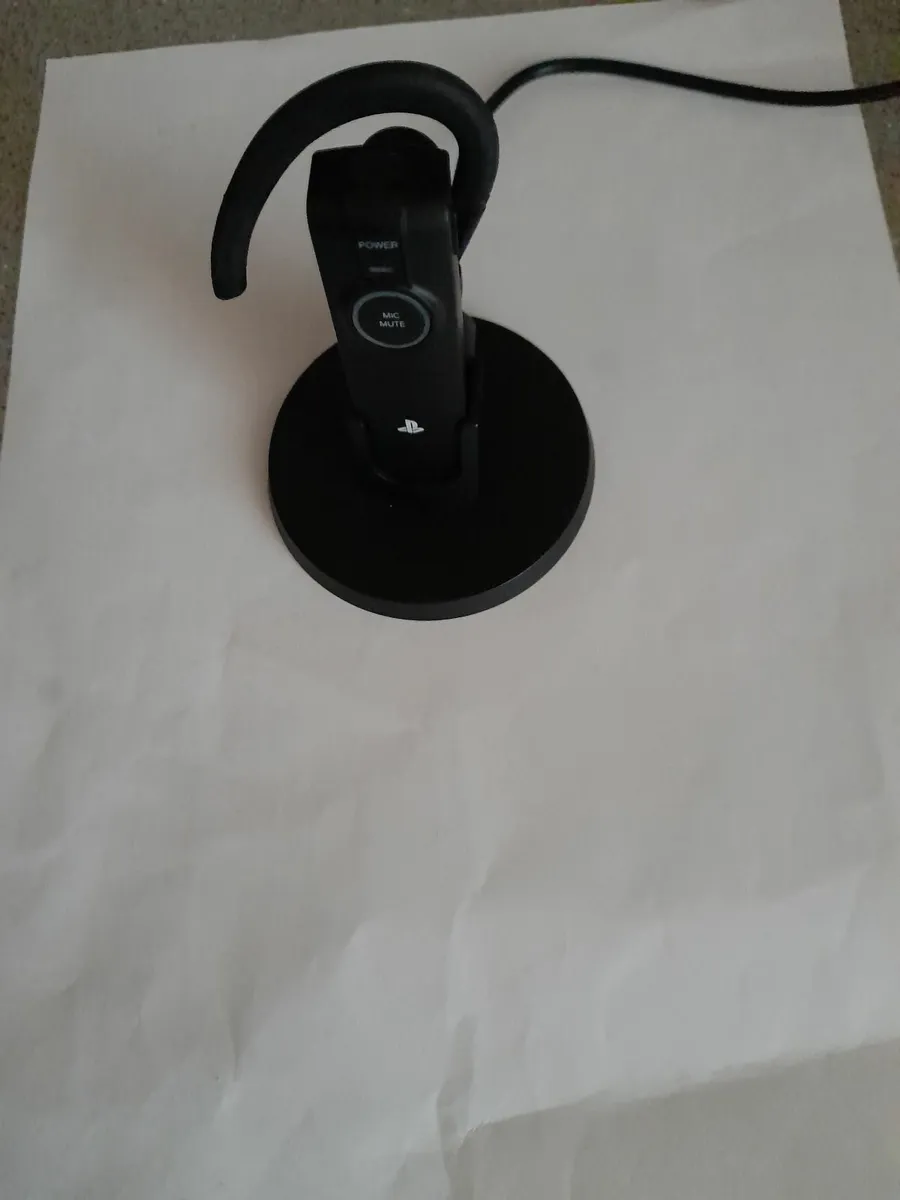 Wifi USB Earset Earpiece + Docking Pod Charger - Image 3