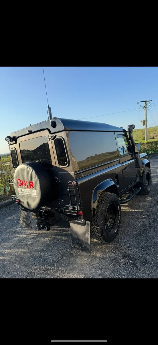 Land Rover Defender 1994 - Image 4