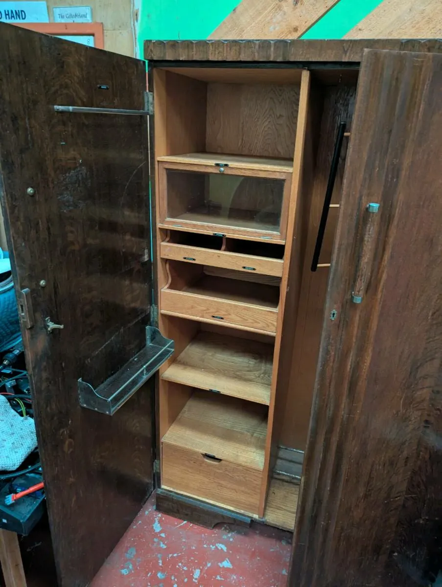 Art Deco Bedroom Wardrobe - Image 3