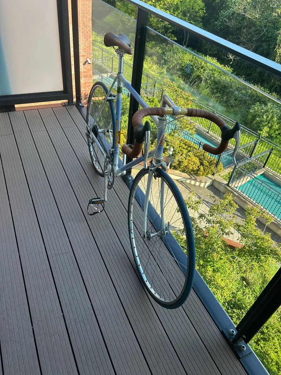 Race bike/road bike (vintage bike) - Image 1