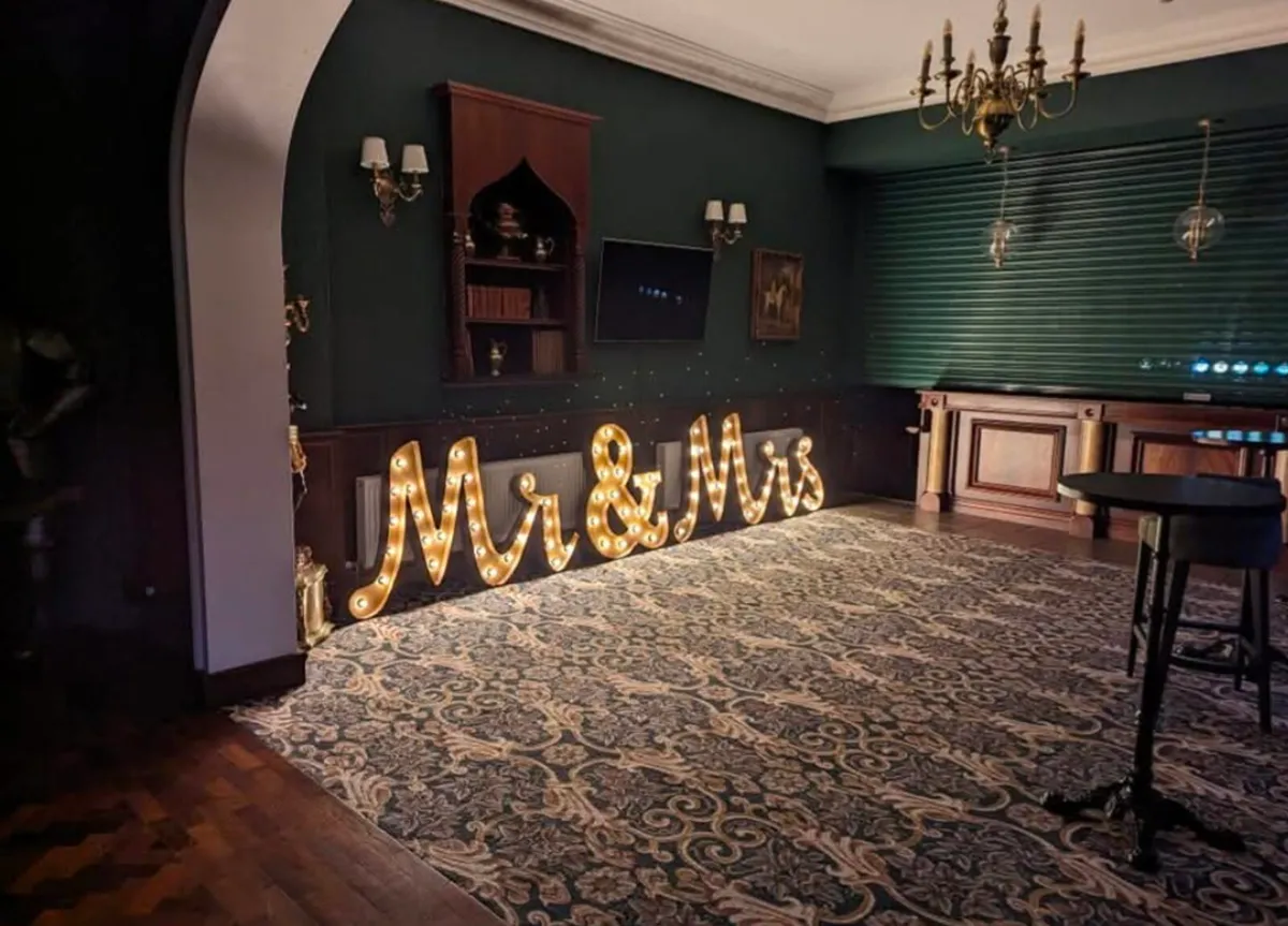 Rustic Mr & Mrs Sign - Image 4
