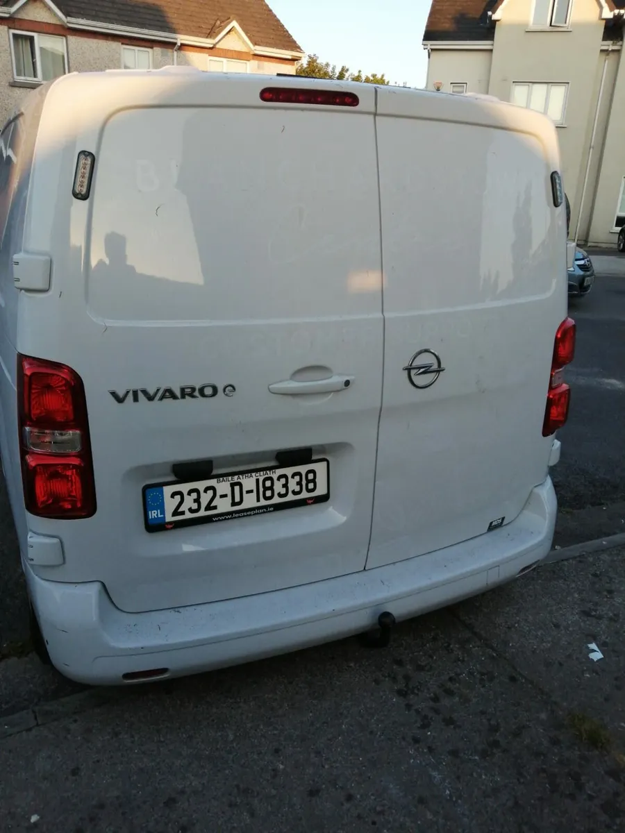 2023 Opel Vivaro Sprtv E VAN 100K - Image 2
