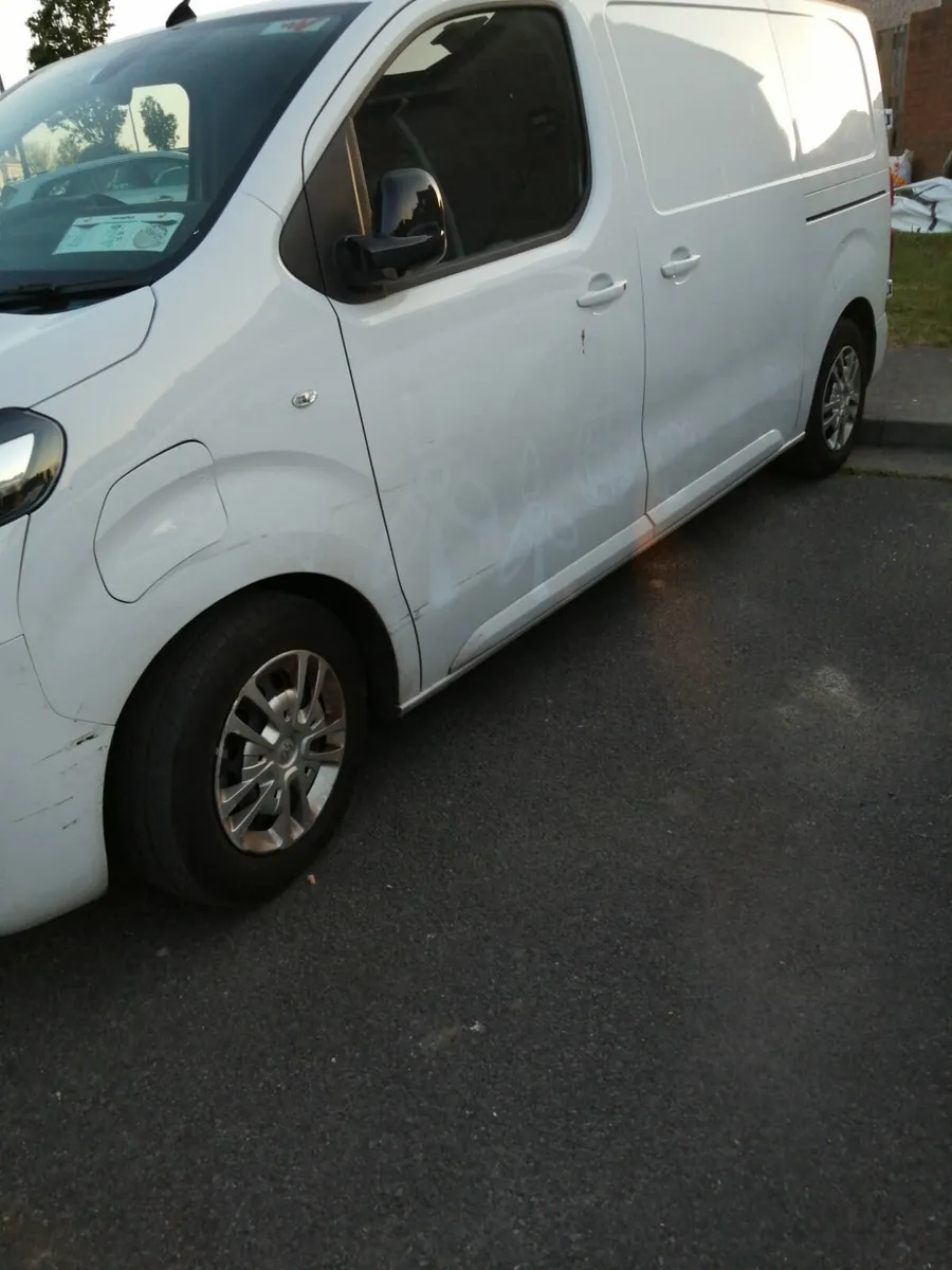 2023 Opel Vivaro Sprtv E VAN 100K - Image 3
