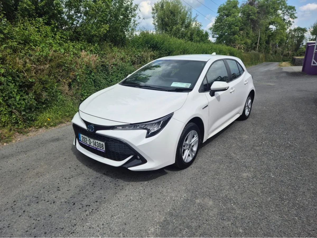 Toyota Corolla Hybrid Luna H/B 4DR Auto - Image 1