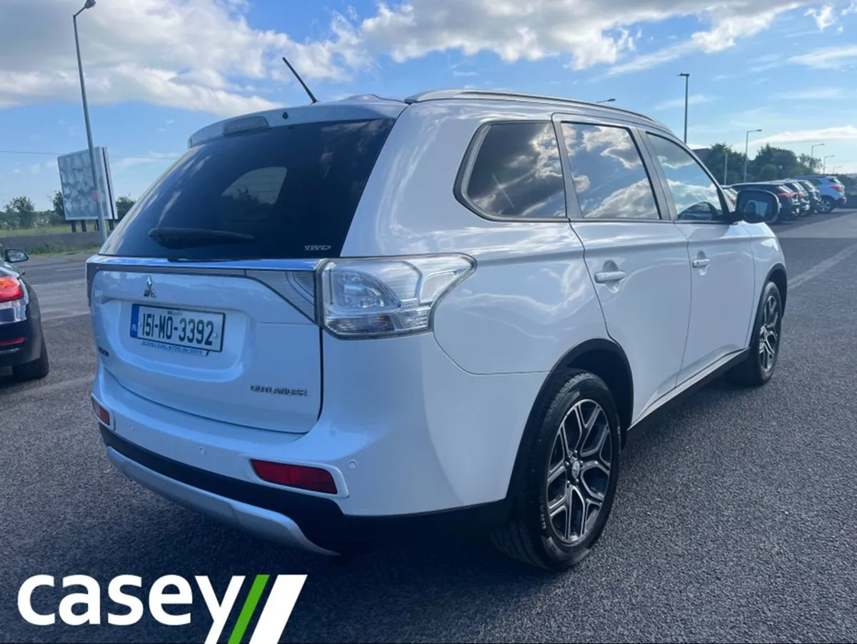 Mitsubishi Outlander 2.2 Di-d GX3 4WD 148 148BHP - Image 4