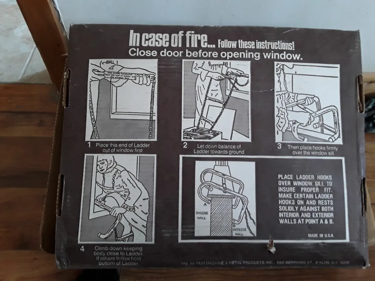 Vintage two story ladder - Image 3
