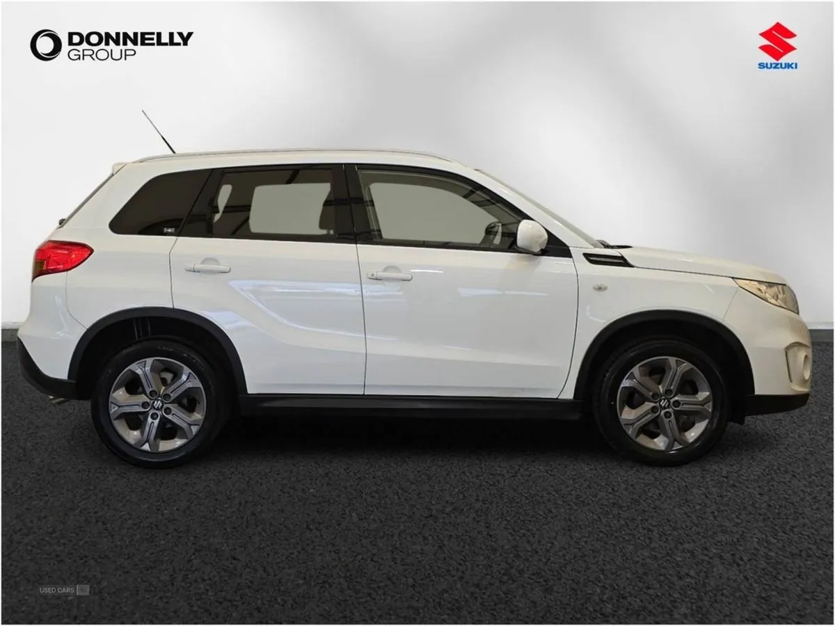 Suzuki Vitara 1.6 Sz-t 5dr - Image 3