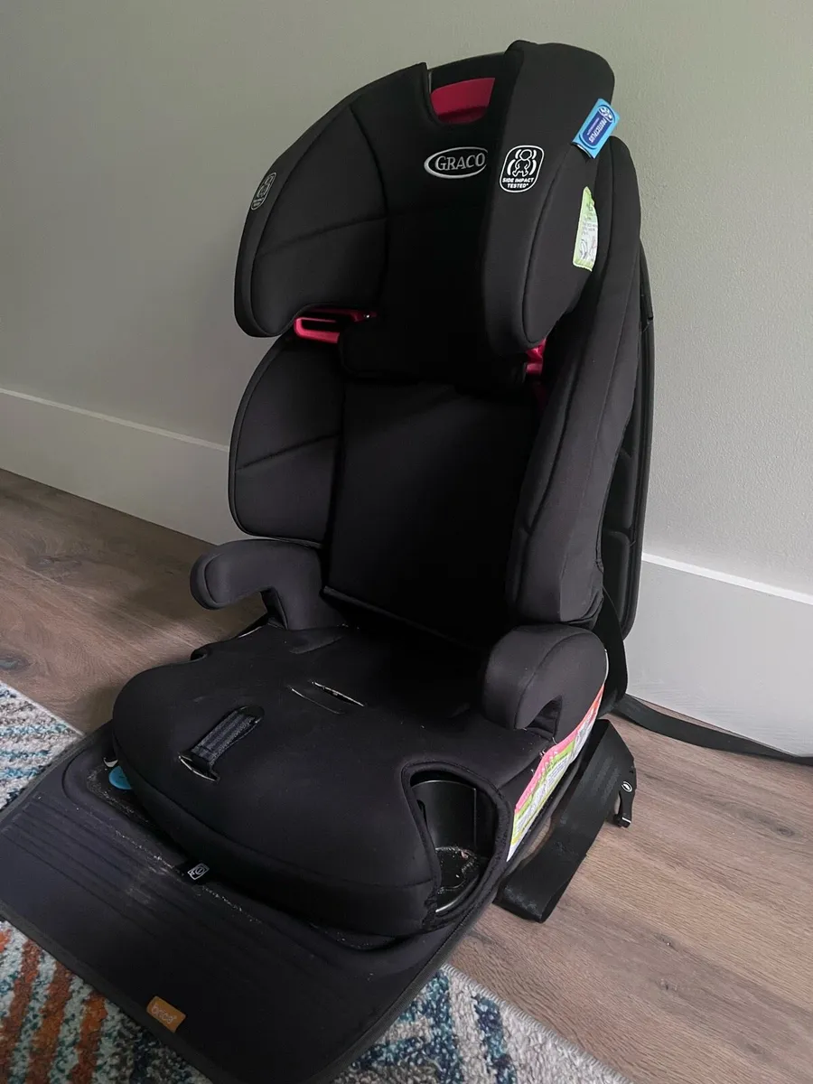 Child car seat free - Image 1