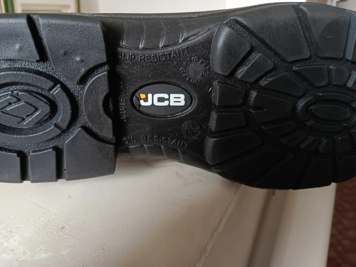 JCB SAFETY RIGGER BOOTS (NEW) - Image 3