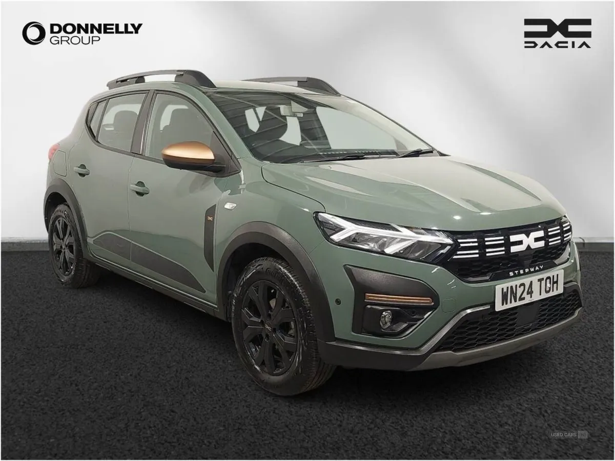 Dacia Sandero Stepway 1.0 TCe Extreme 5dr - Image 1